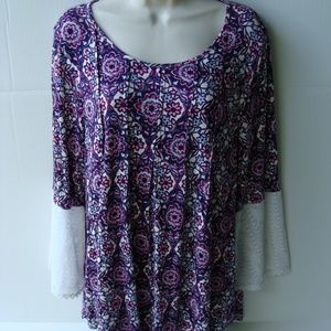 New Directions M multi-color floral peasant top